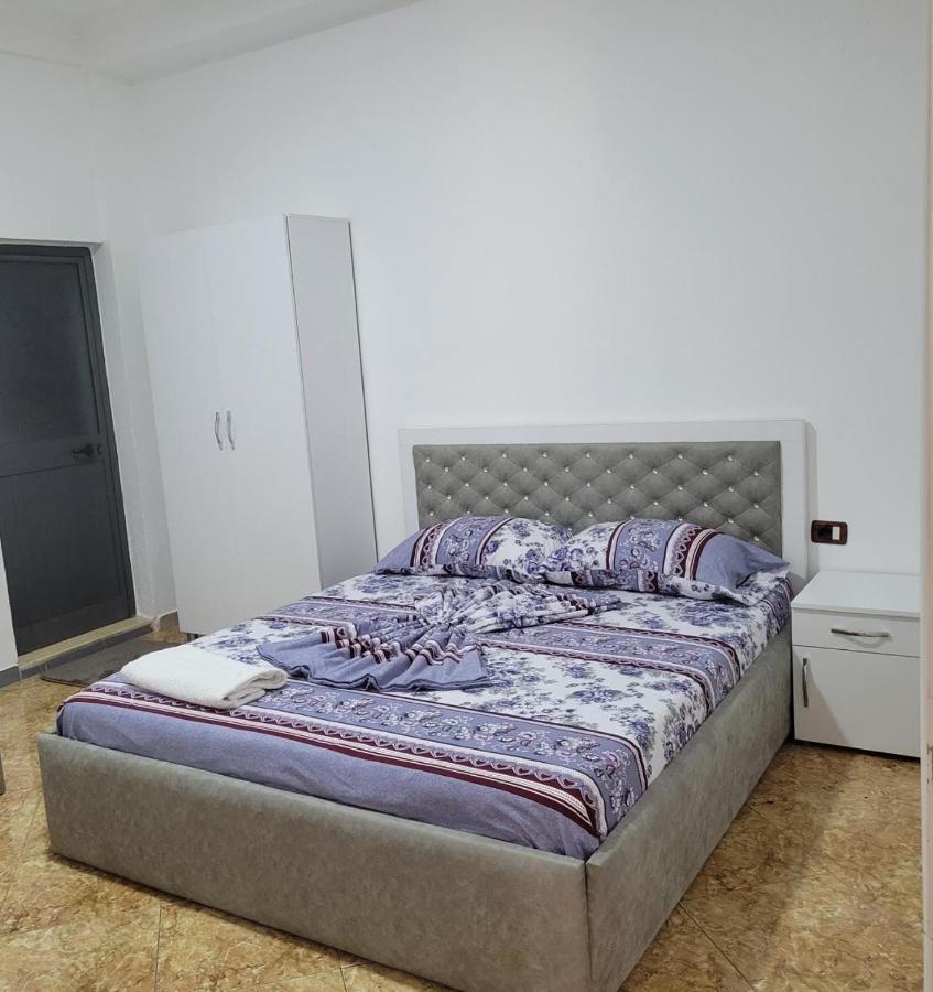 Hotel Reci Peshkopia Kültér fotó