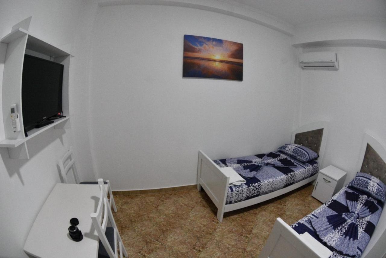 Hotel Reci Peshkopia Kültér fotó