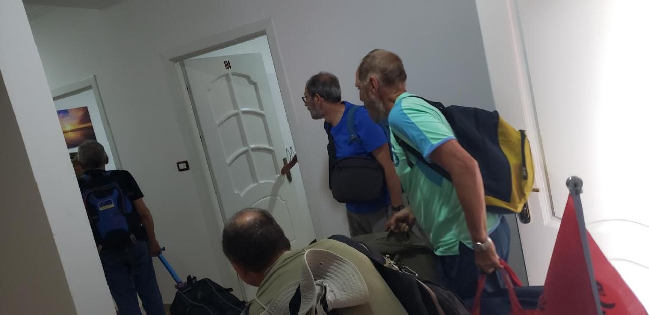 Hotel Reci Peshkopia Kültér fotó