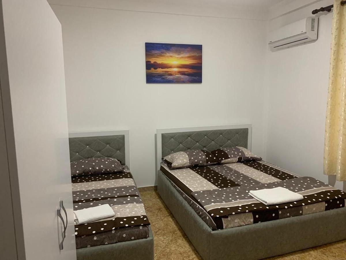 Hotel Reci Peshkopia Kültér fotó